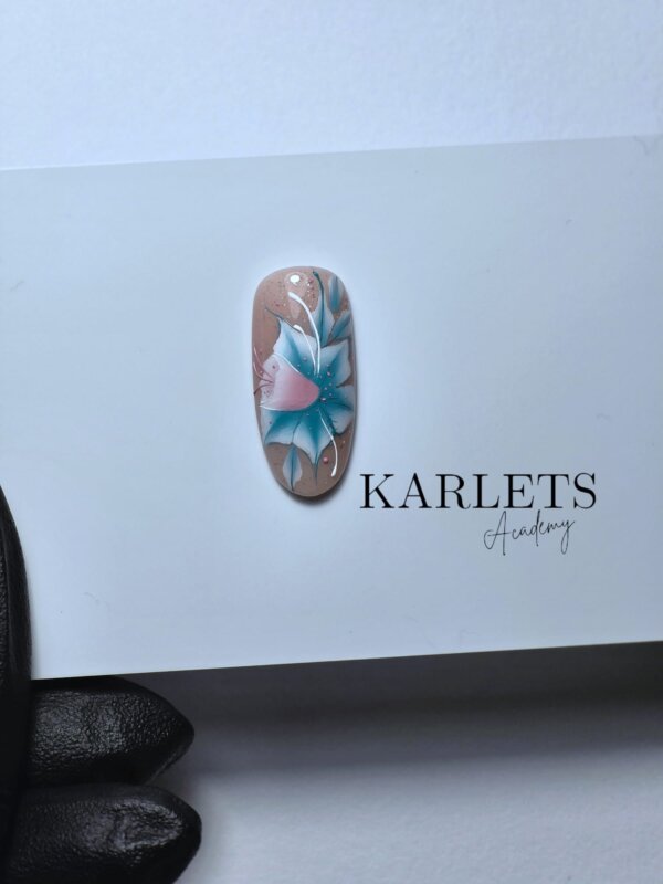 One Stroke by Karlijn